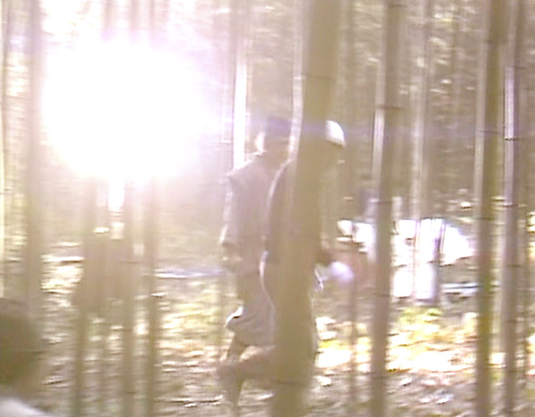 bis02-02-4_03