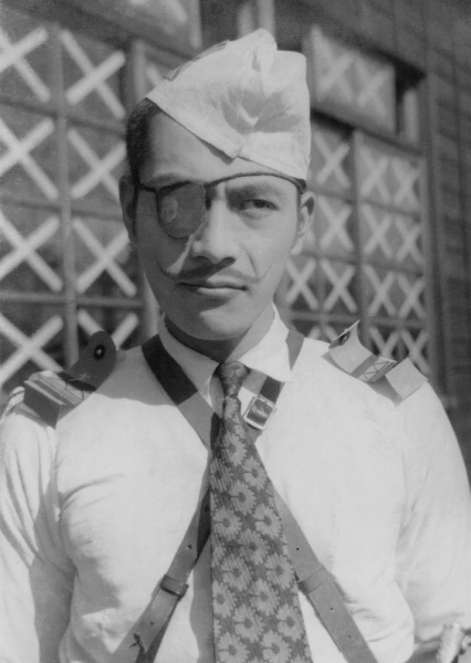 1945